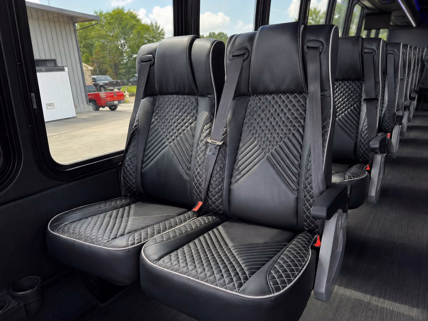 book your killeen prom transportation before the best buses are gone