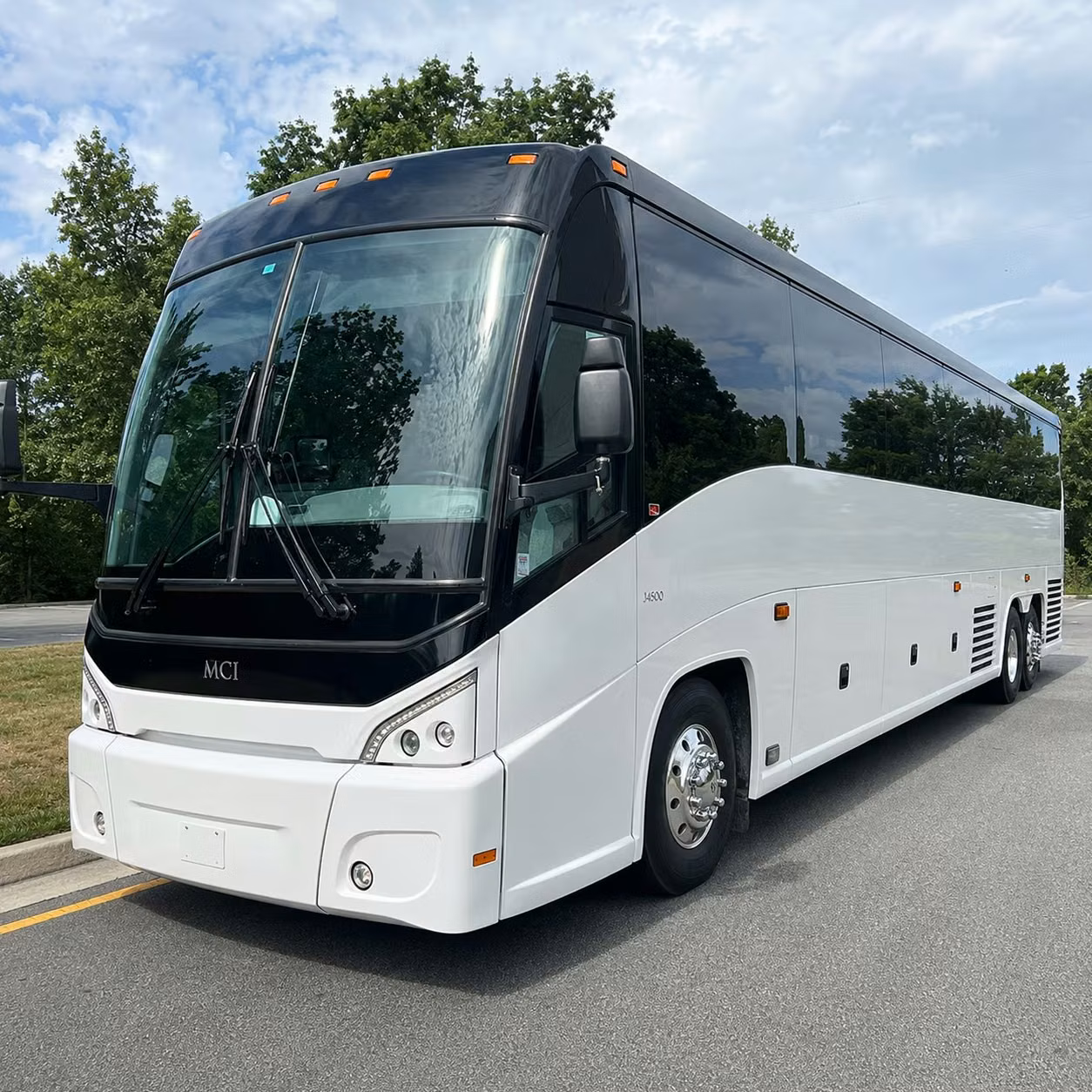 coachbuskilleen com makes long distance transportation simple for every killeen group